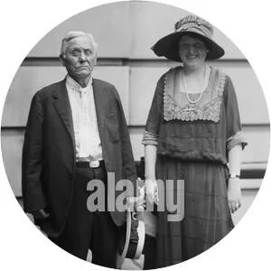 Lucy Elizabeth Howard - Asa Griggs Candler's wife