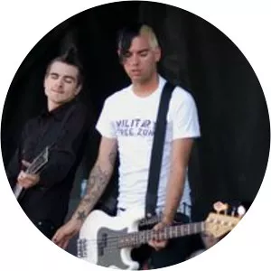 Lucy Fester - Musician