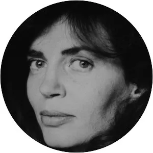 Lucy Hogg photograph