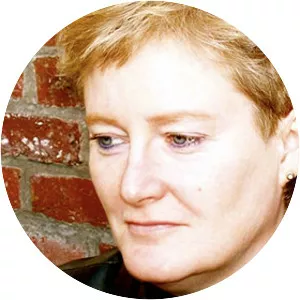 Lucy Mallows - Author