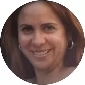 Lucy Mebarak - Shakira's sister