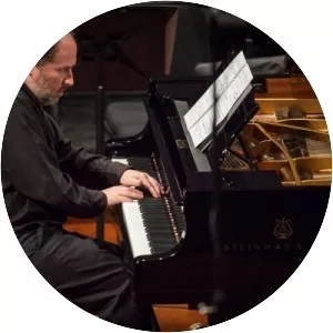 juan pablo izquierdo luis alberto latorre