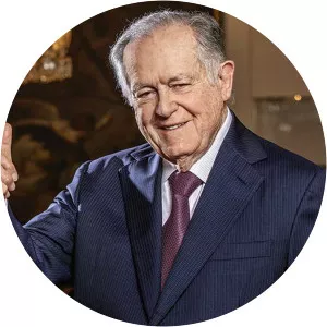 Luis Carlos Sarmiento