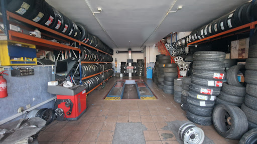 Luis dos Pneus - Tire shop in Guimaraes Municipality, Portugal
