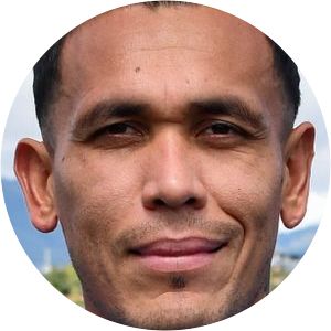 Luis Stewart Pérez Alguera - Footballer