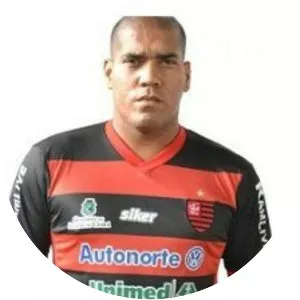 Luiz Carlos de Souza Pinto - Football forward