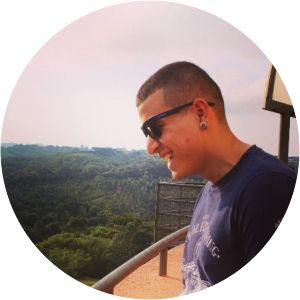 Luiz Victor D. Lomba