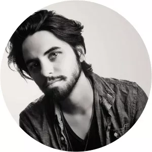 Lukas Guyader - Musical artist