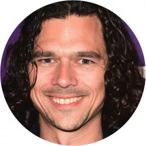Luke Arnold