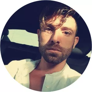 Luke Degree - Singer