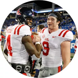 Luke Knox - American football player ‧ Dawson Knox's brother