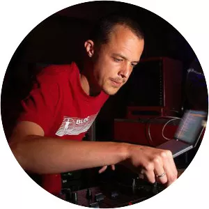 Luke Sanger - Musical artist