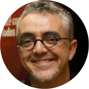 Luli Radfahrer - University teacher