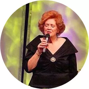 Lulu Roman - American comedian