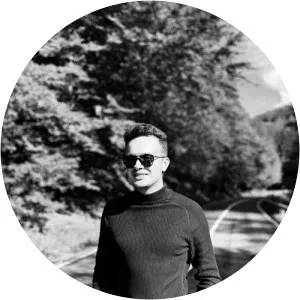 Lumieux - Musical artist