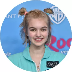 Luna Marie Maxeiner - Actress