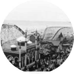 Luna Park Glenelg - Amusement park in Glenelg