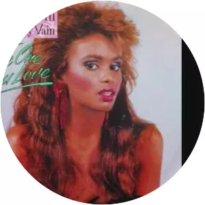 Lushus Daim & The Pretty Vain