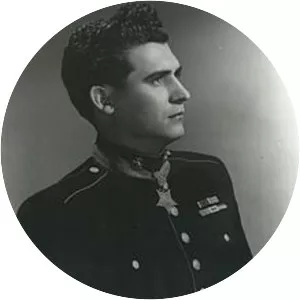 Luther Skaggs Jr. - Military personnel