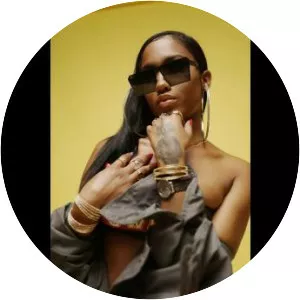 LVNA - Musical artist