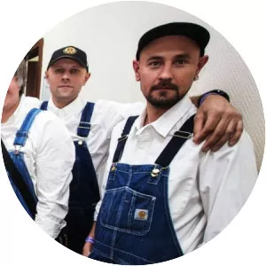 Lyapis-98 - Musical group