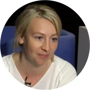 Lydia Hampson photograph