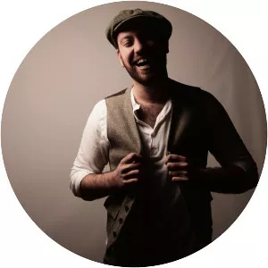 Lyle Divinsky - Musical artist