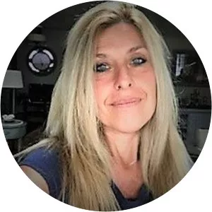 Lynda Costanzo photograph