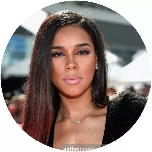 LyndrietteKristal Smith - Musical artist