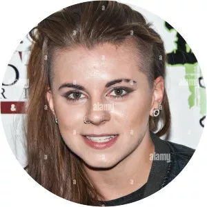 Lyndsey Gunnulfsen Musician