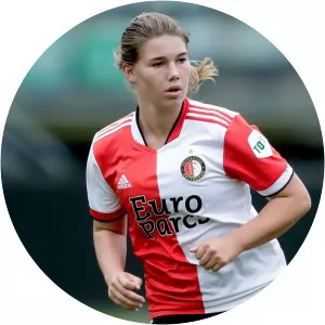 Lynn Groenewegen - Football player