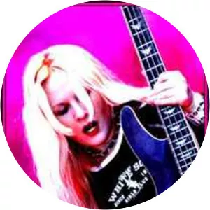 Lynn Louise Lowrey - Musical artist