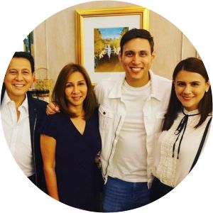 Lynn Ynchausti Cruz photograph