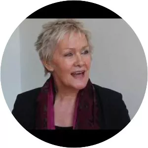 Lynne Dawson - Soprano