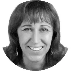 Lynne Garner - Author