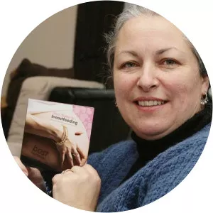 Lynne Walcott - Theo Walcott's mother