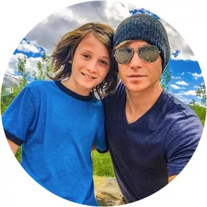 Lyric Lennon Parker-Angel - Ashley Parker Angel's son