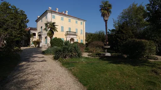 M.b.f. Agenzia Immobiliare - Real estate agent in Rivarolo Canavese, Italy