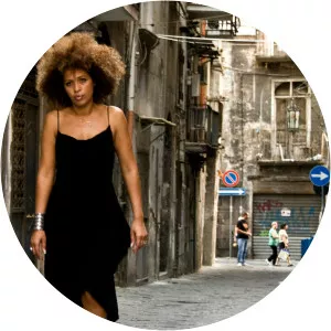 m'barka benal taleb uk