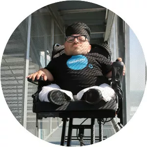 MABACHER – #unbroken - 2017 ‧ Documentary ‧ 1h 20m