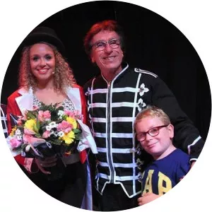 Mac Ronay Junior photograph