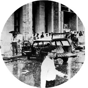 MacDonald House bombing - 