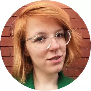 Mackenzi Lee - American author