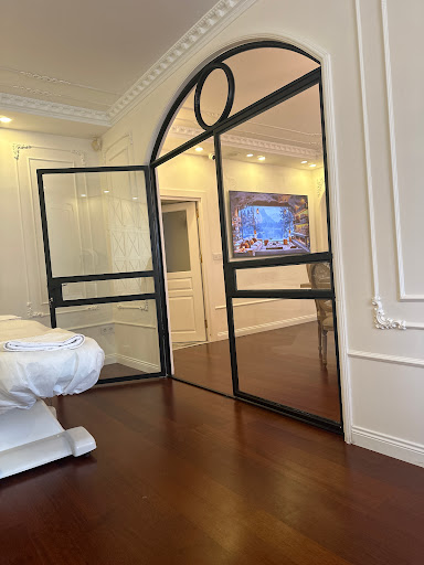 Madam Fi Beauty Clinic