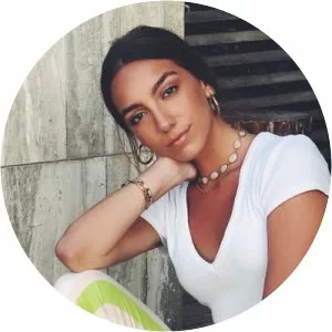 Maddie Busch - TV personality