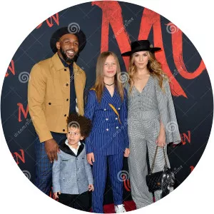 Maddox Laurel Boss photograph