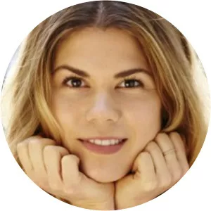 Madeleine Shaw - Author