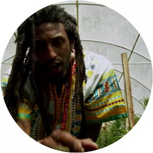 Madgesdiq - Musical artist