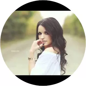 Madi Amyotte - Musical artist