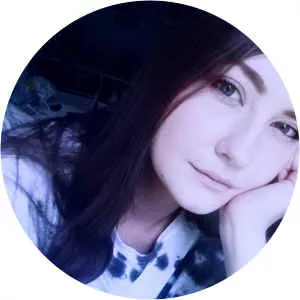 Madi Larson - Musical artist